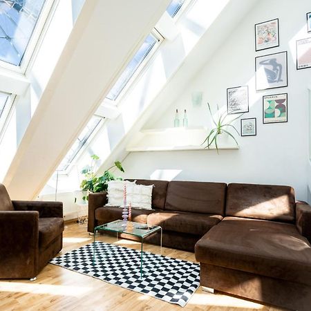 Unique Maisonette Apartment Gasometer 12Th Floor Viena Exterior foto